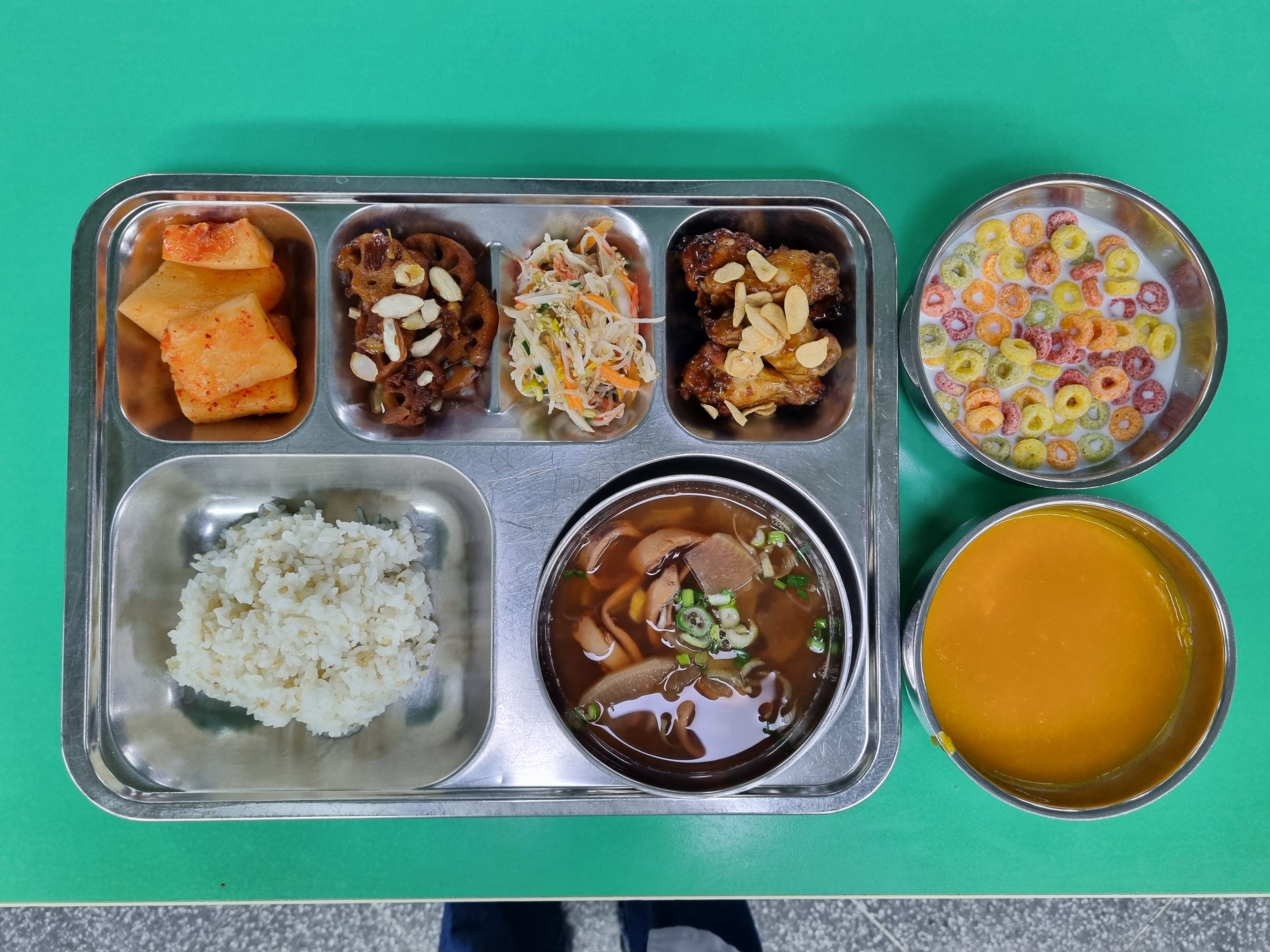 ���Ļ���