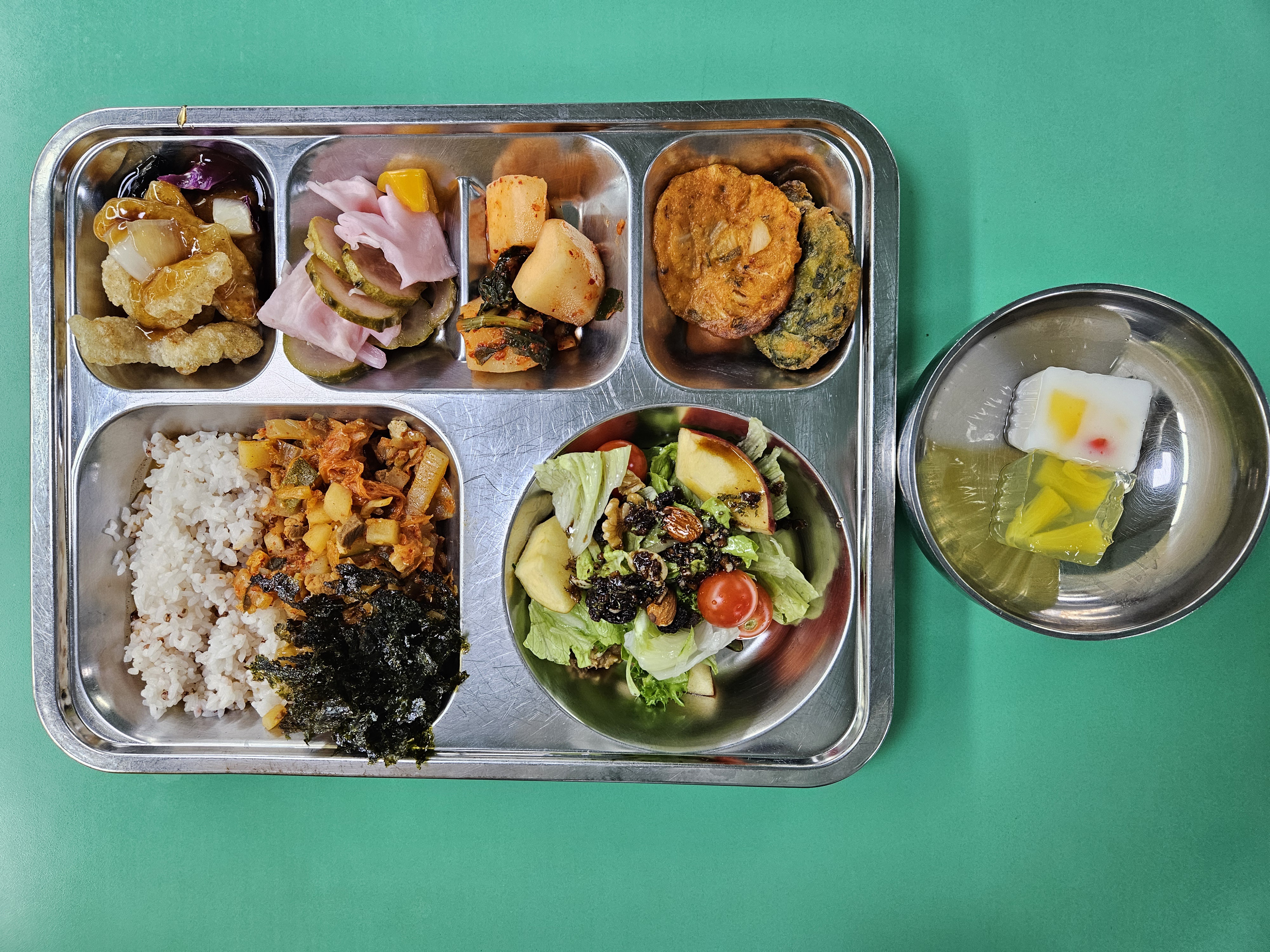 ���Ļ���