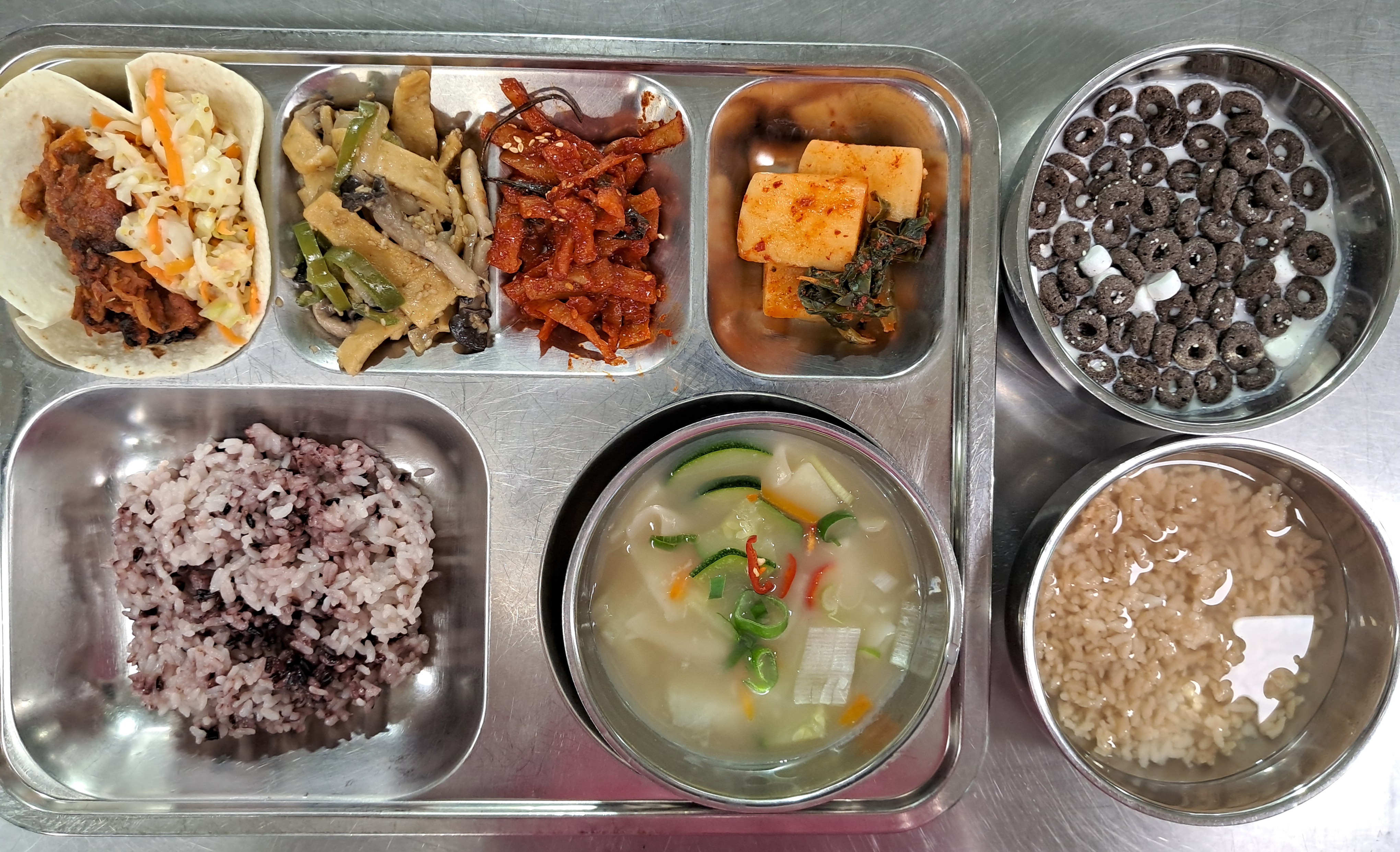 ���Ļ���