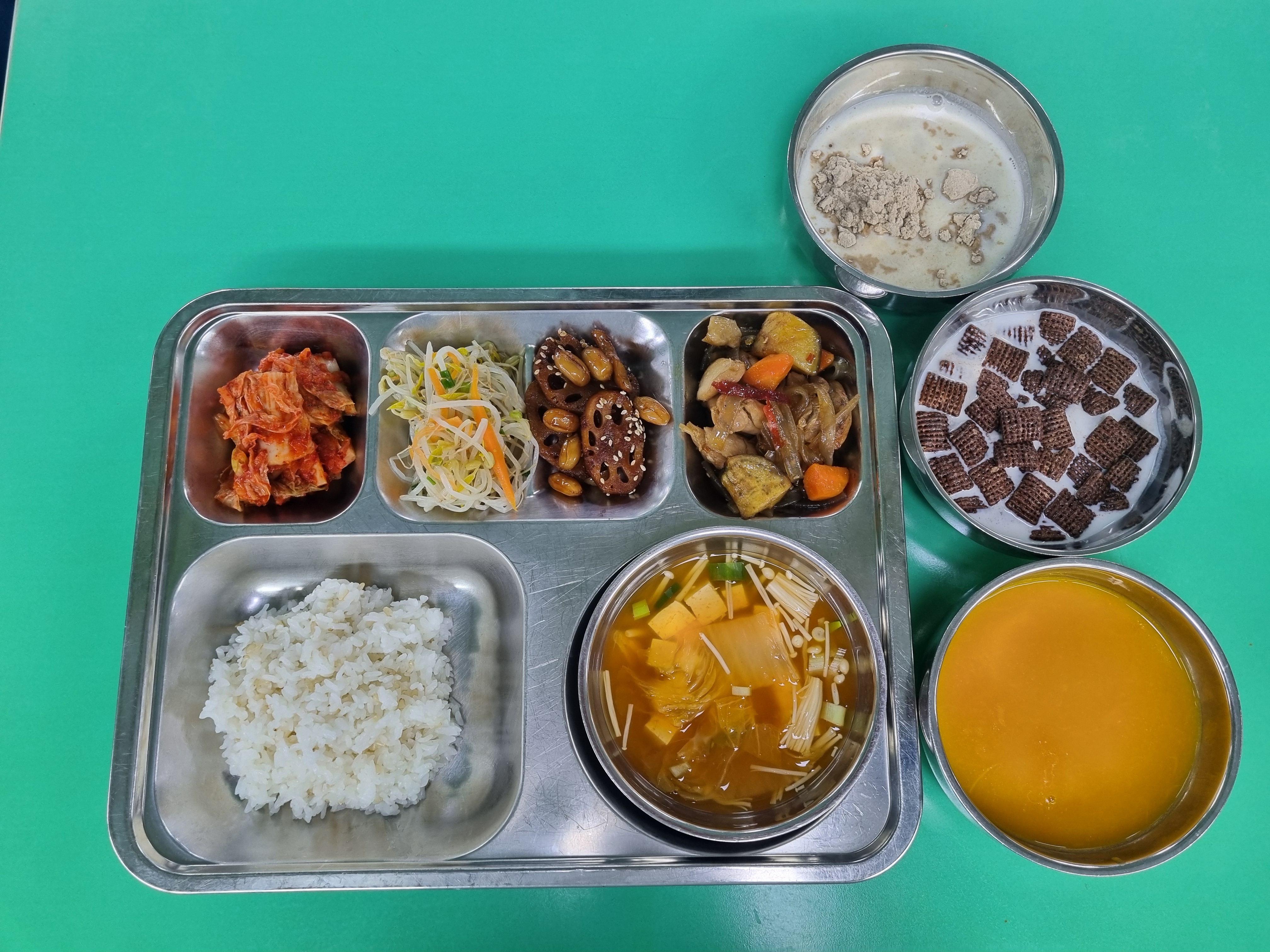 ���Ļ���